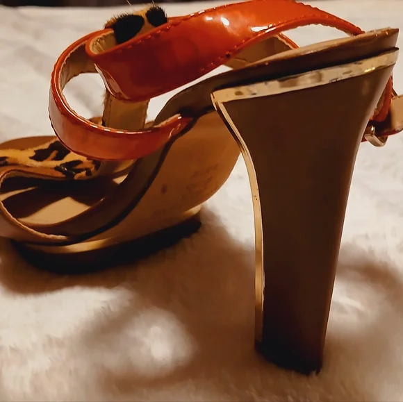 Antonio Melani Cheetah Size 7.5 Heels - Picture 4 of 6